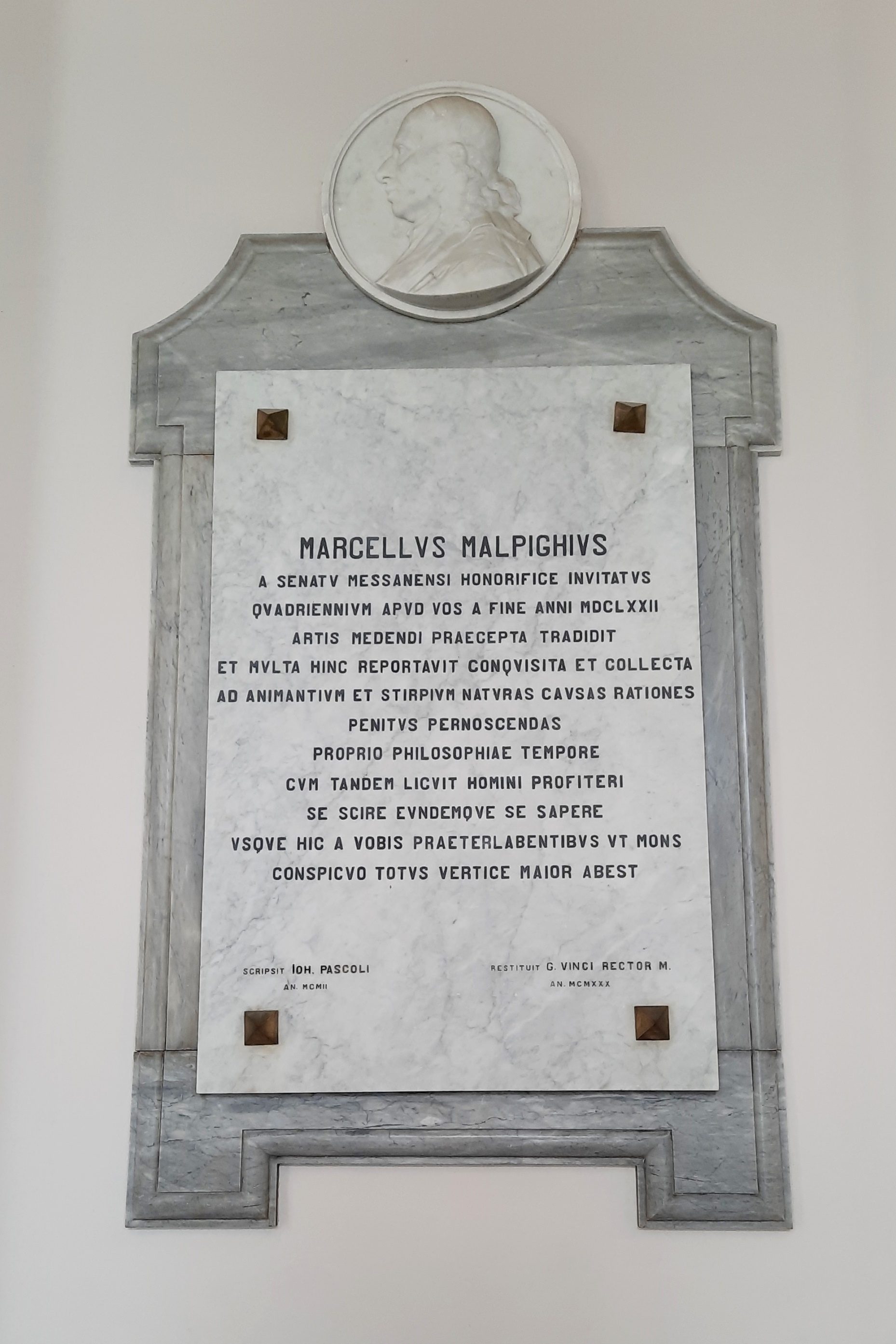 Marcello%20Malpighi%27s%20memorial%20tablet%2C%20Messina%20-%2003.jpg